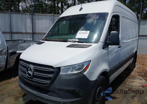 2024 Mercedes-Benz Sprinter 2500 Standard Roof 4-Cyl Diesel z USA, uszkodzony, nr VIN W1Y4KBHY5RT187258